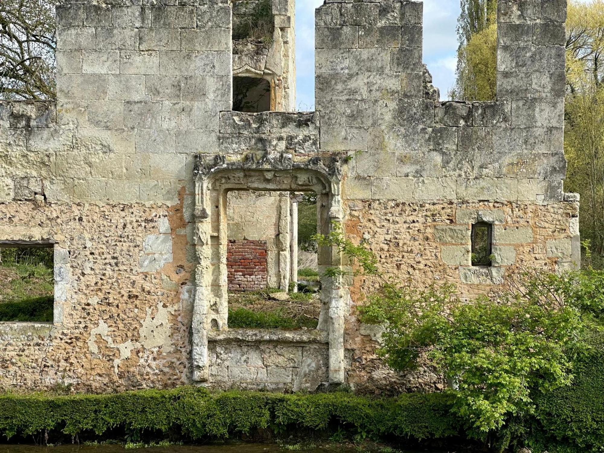 Saint-Martin-de-Bienfaite-la-CressonniereDomaine De La Cressonniere住宿加早餐旅馆 外观 照片